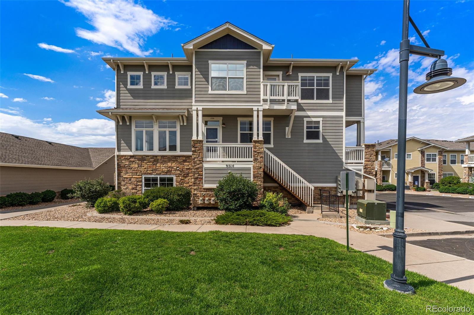 9514 Pearl Circle Unit: 106