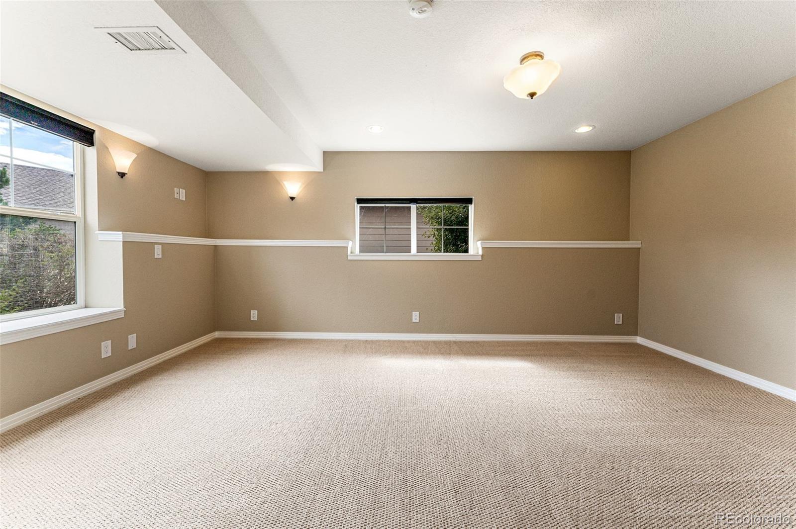 9514 Pearl Circle Unit: 106