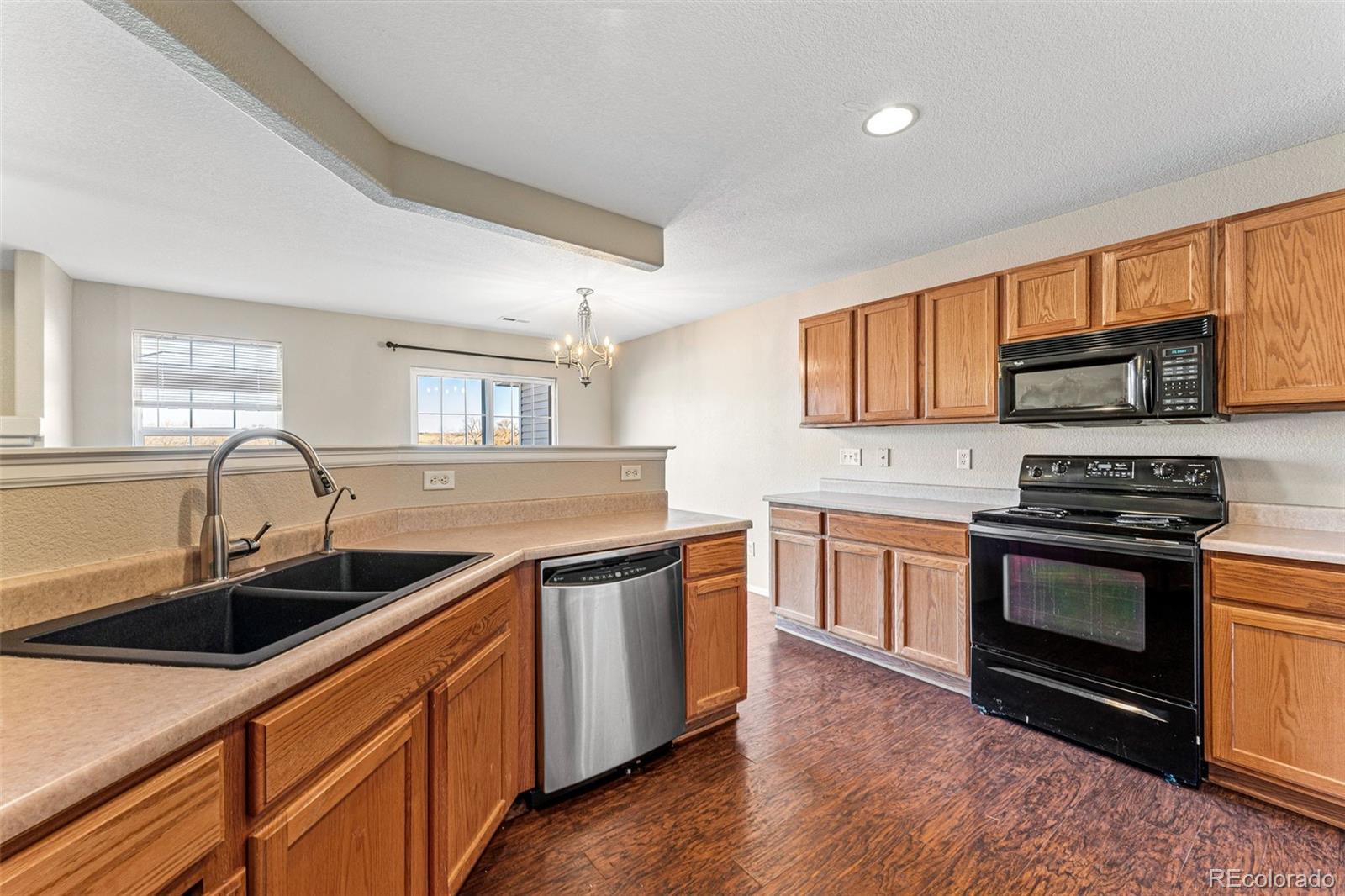 7940 S Kittredge Way