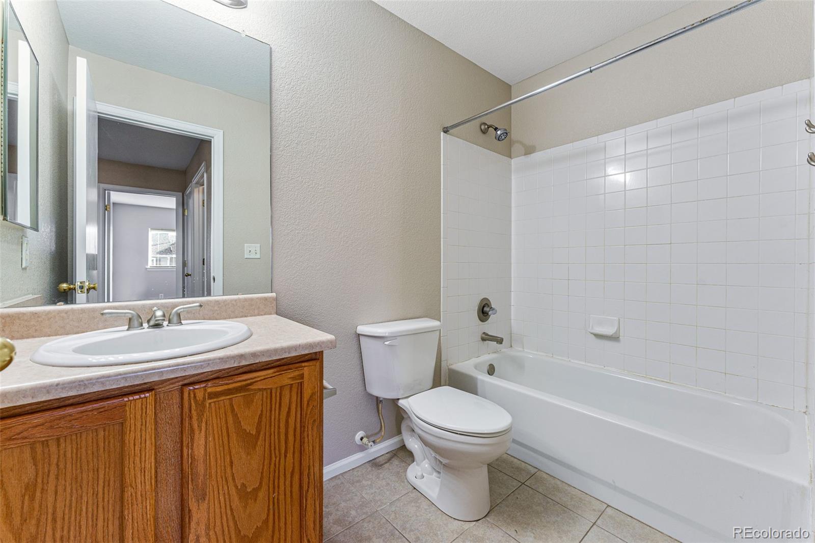 7940 S Kittredge Way