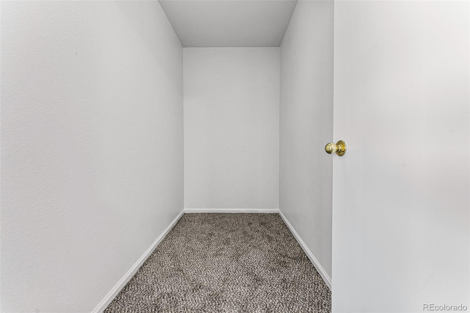 7940 S Kittredge Way