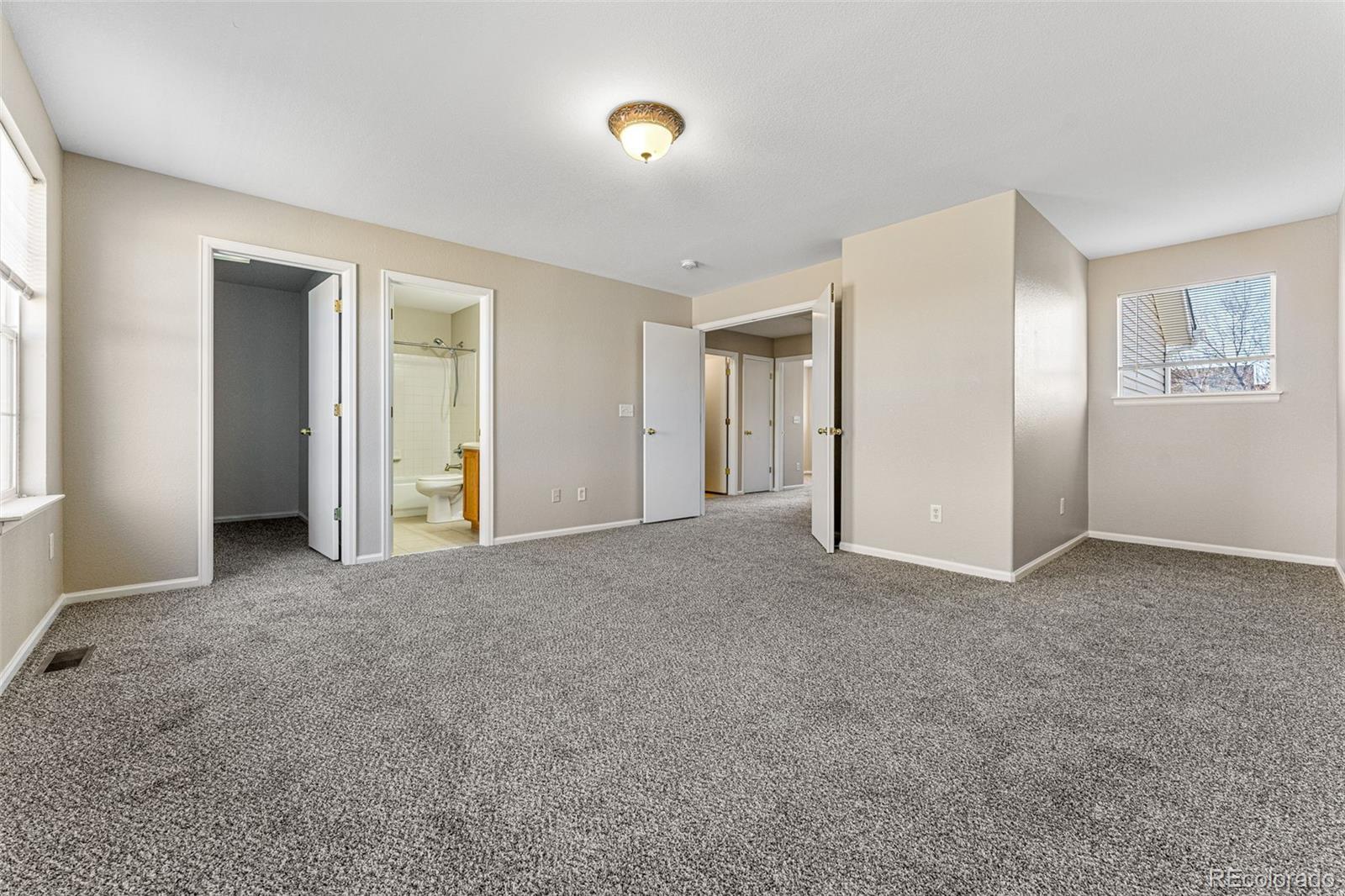 7940 S Kittredge Way