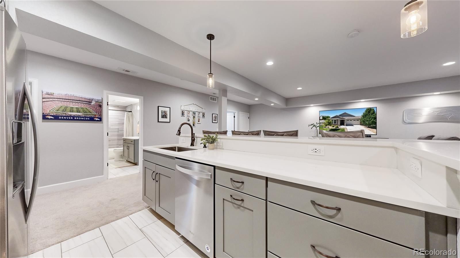 15837 Josephine Circle W