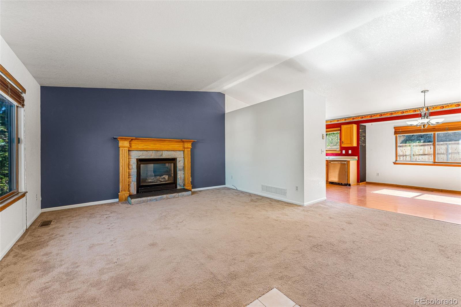 417 S Larkspur Drive