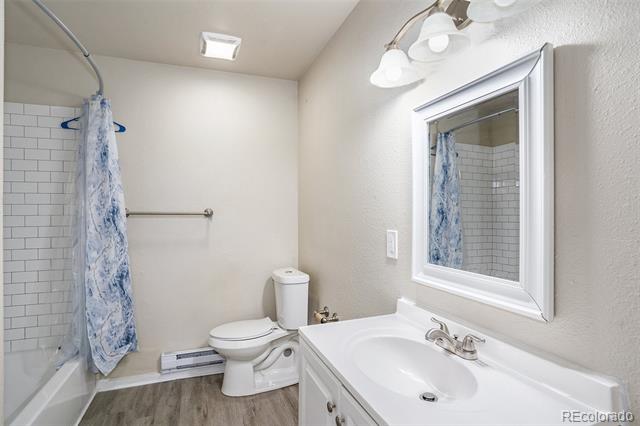 667 E Clarion Drive Unit: A