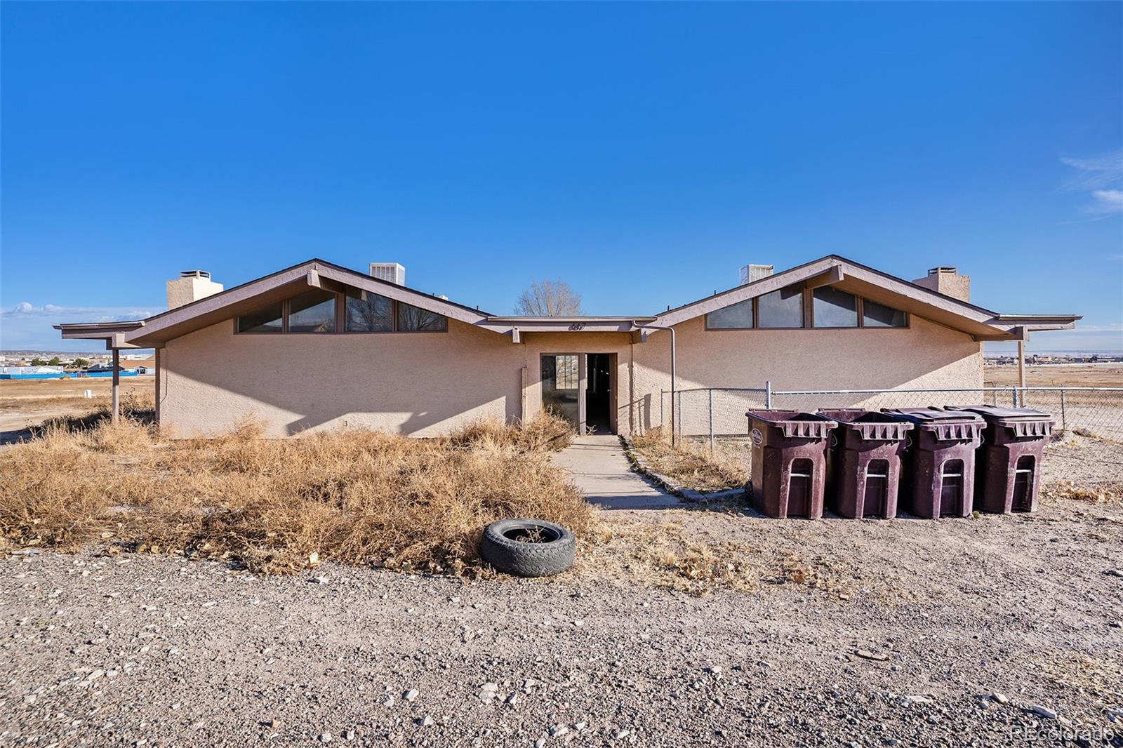 667 E Clarion Drive Unit: A