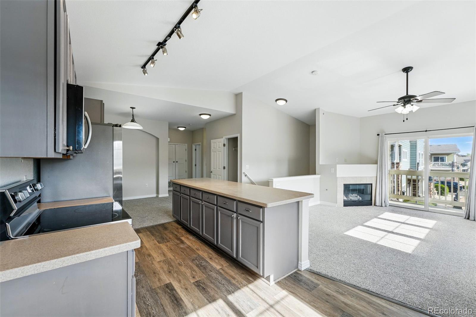 9434 Ashbury Circle Unit: 203