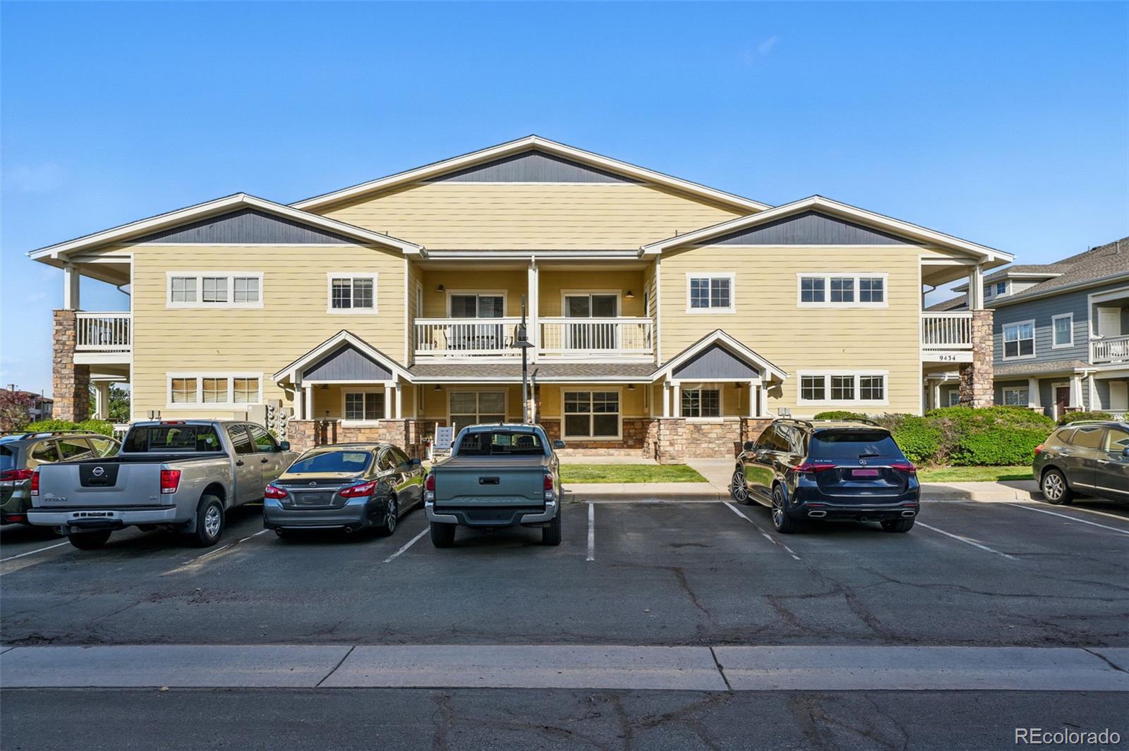 9434 Ashbury Circle Unit: 203