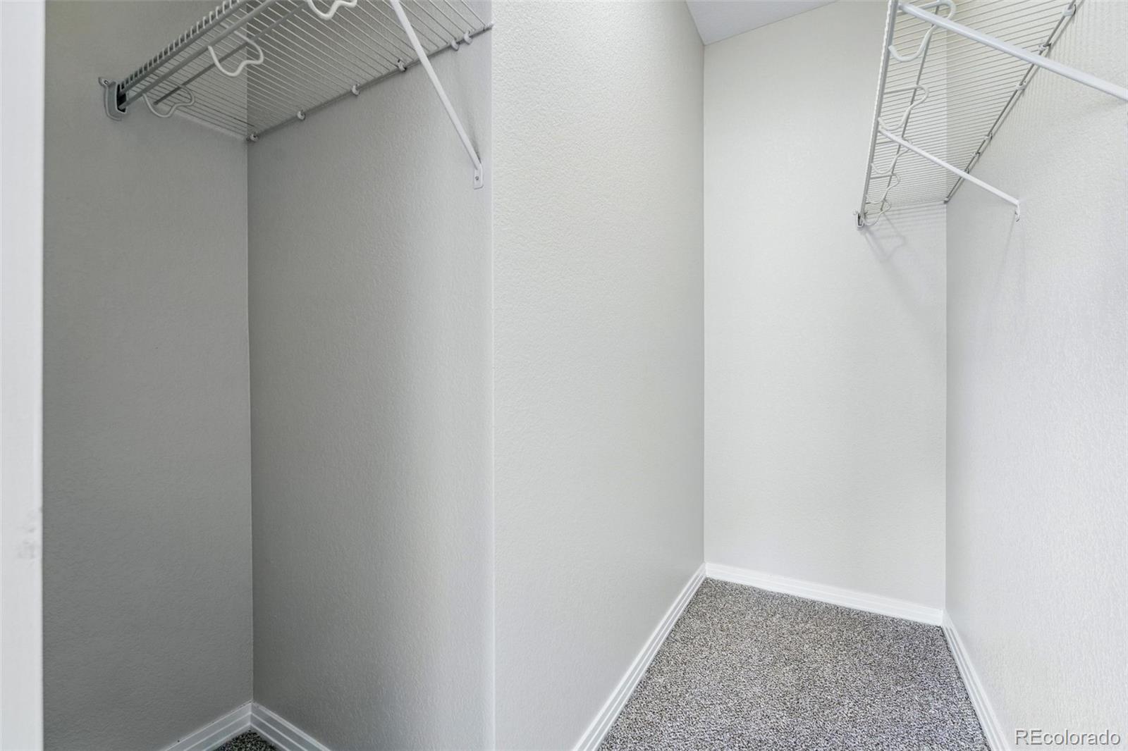 9434 Ashbury Circle Unit: 203