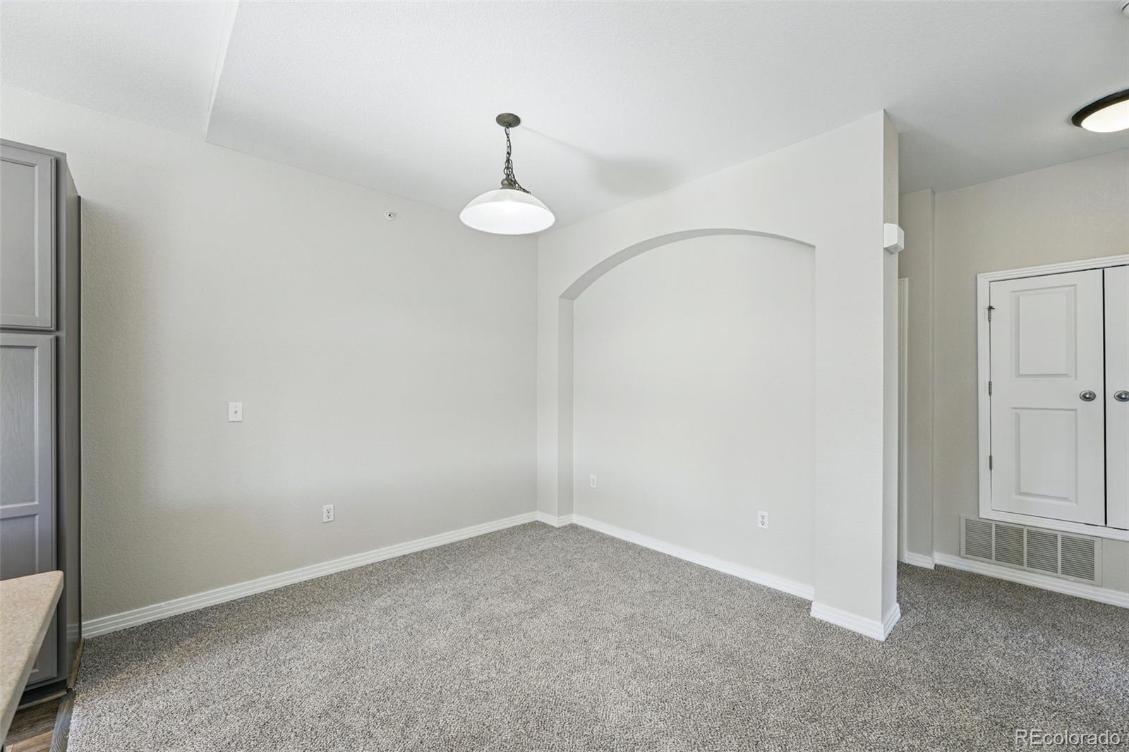 9434 Ashbury Circle Unit: 203