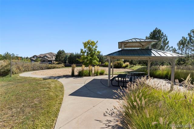 2574 Skyline Court