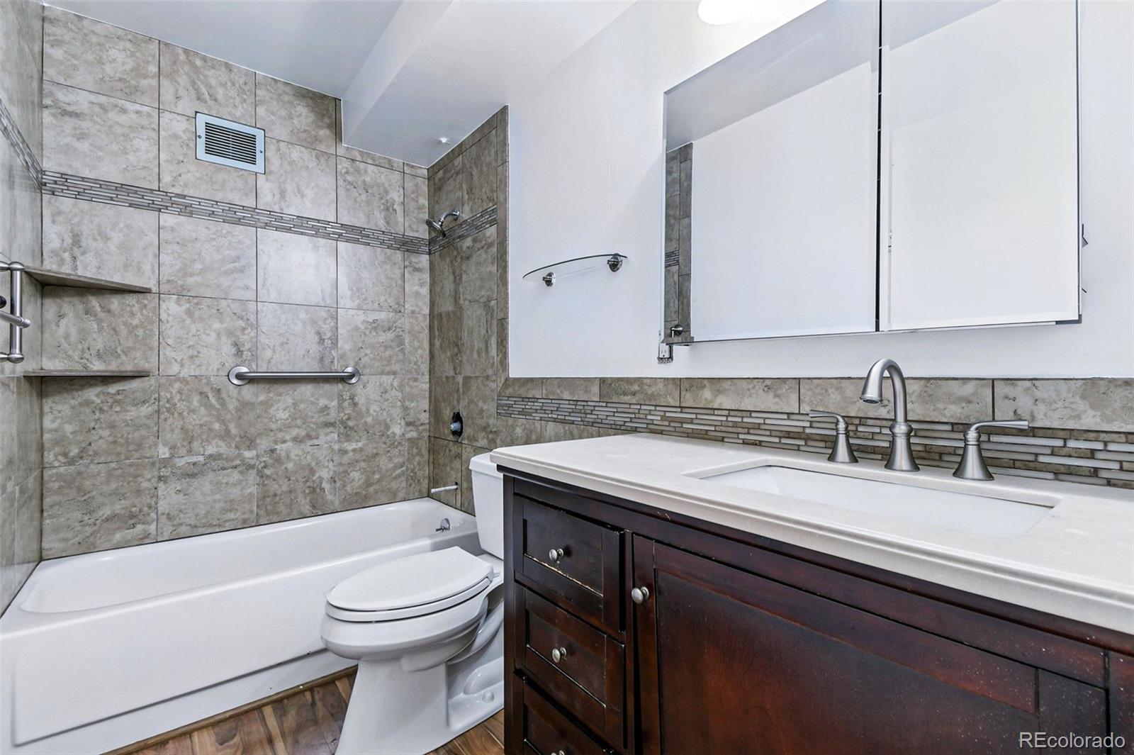 750 S Alton Way Unit: 9B