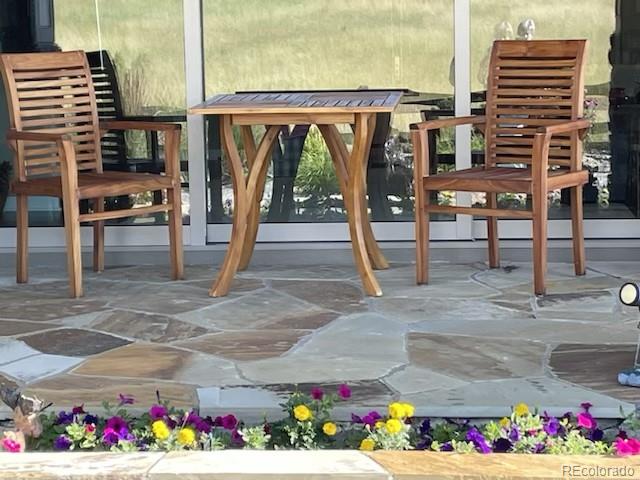 8606 S Shawnee Court