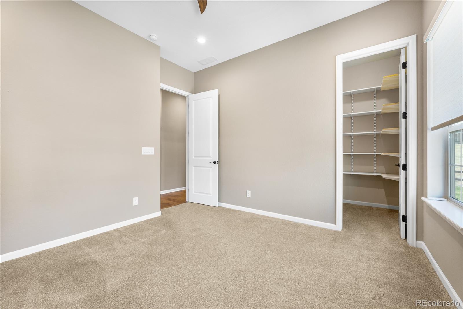 8606 S Shawnee Court