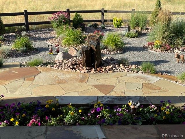 8606 S Shawnee Court