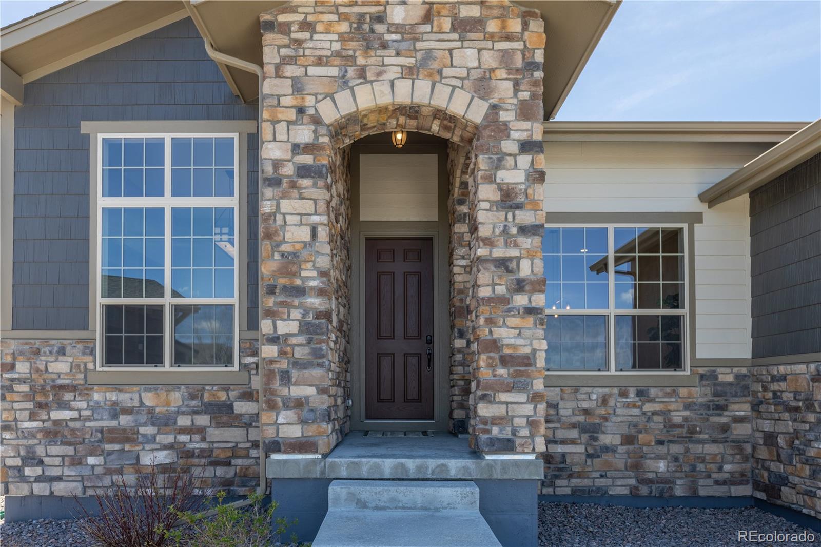 8606 S Shawnee Court