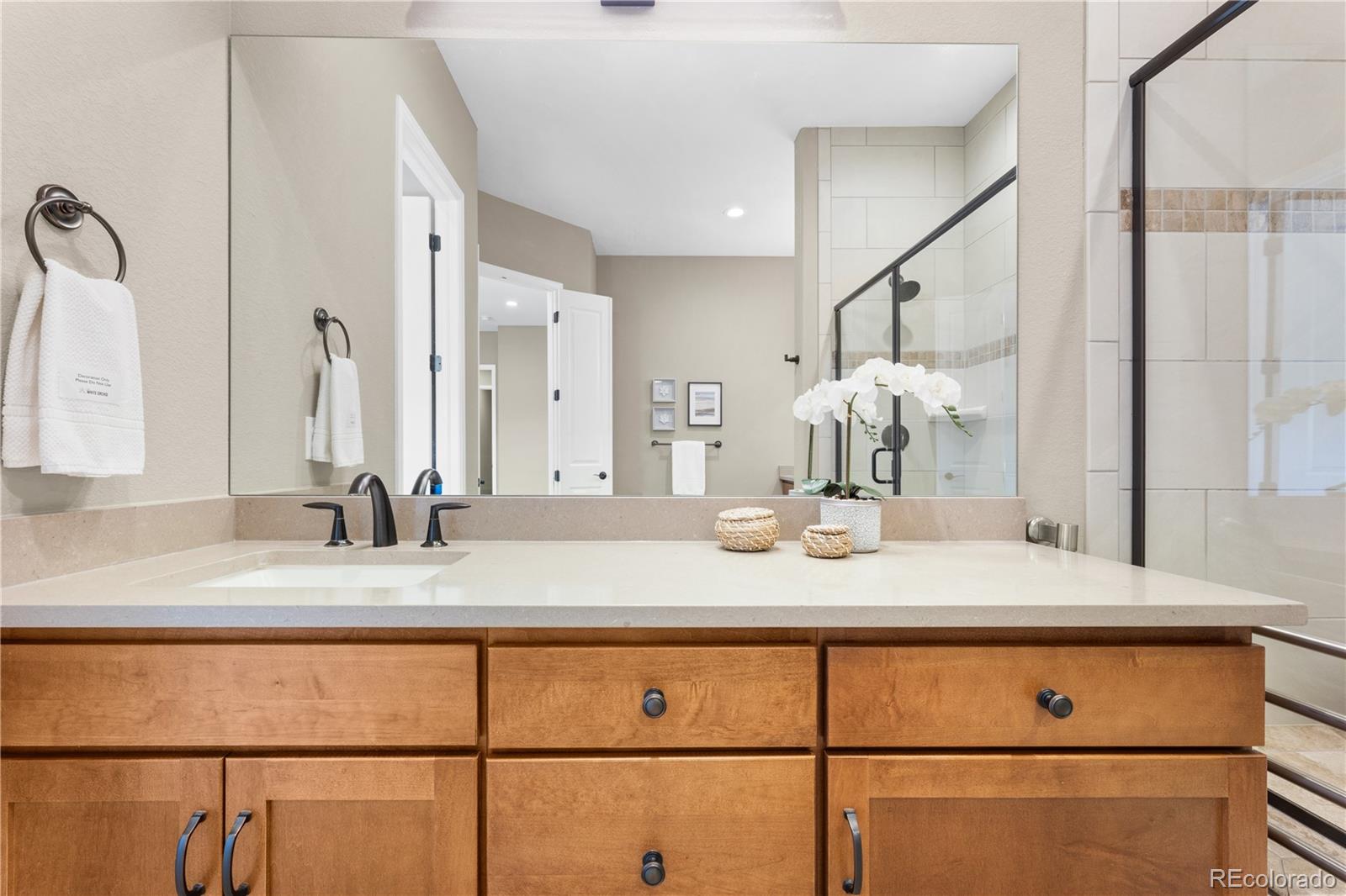 8606 S Shawnee Court