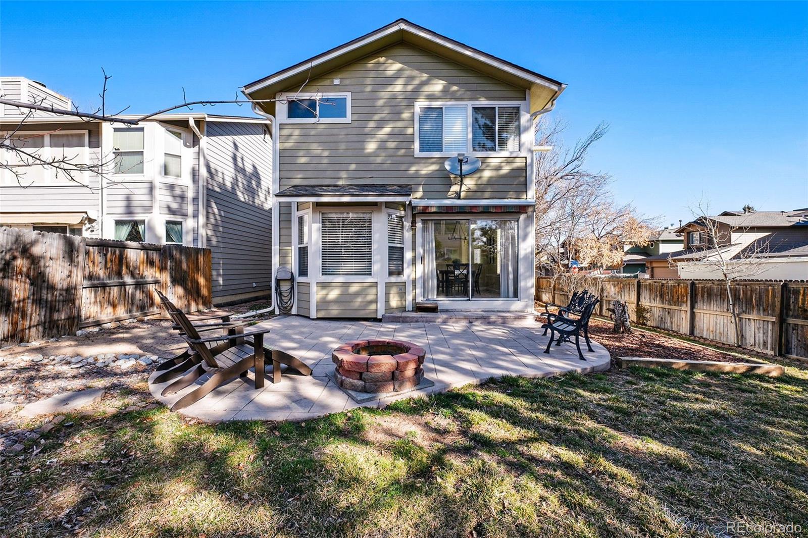 2192 E Phillips Lane