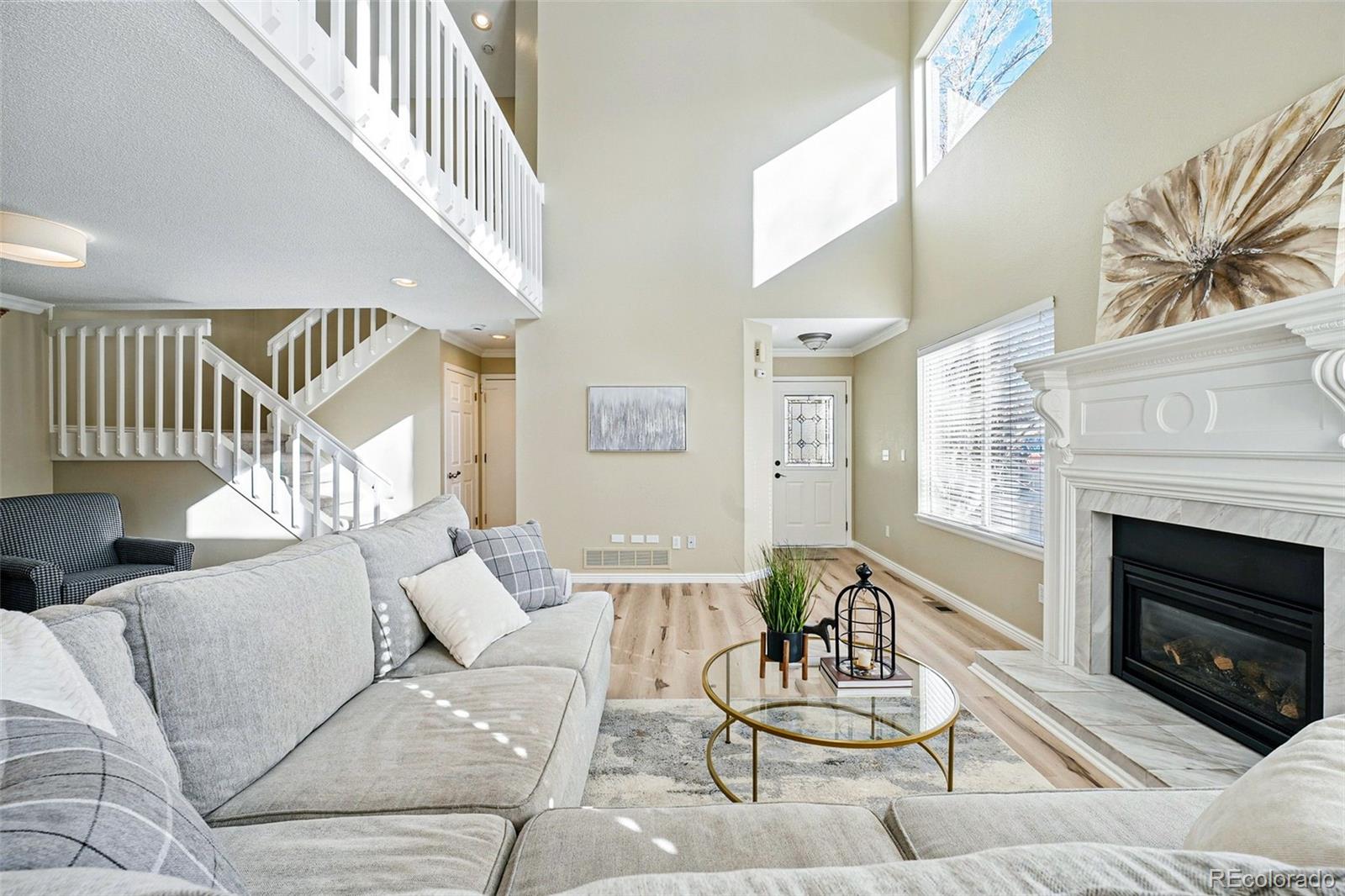 2192 E Phillips Lane