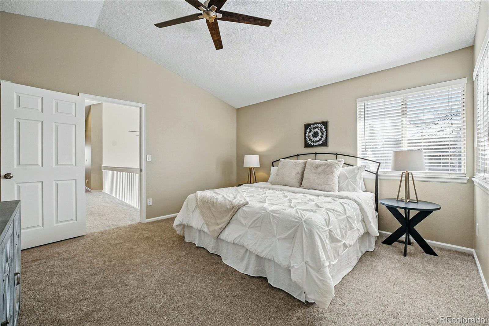 2192 E Phillips Lane