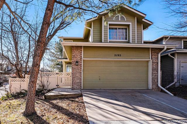 2192 E Phillips Lane
