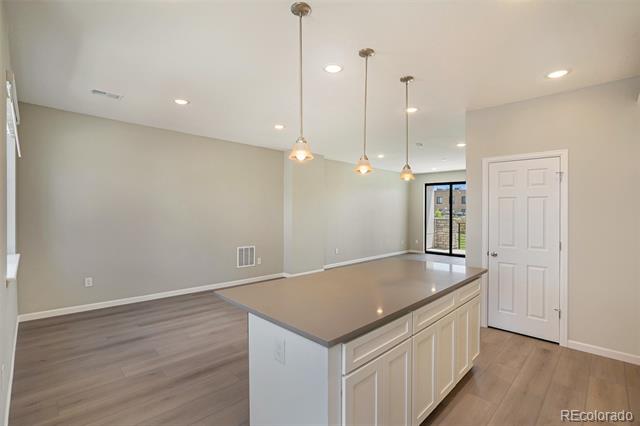 2068 S Holly Street Unit: 5