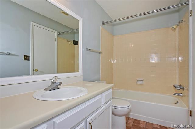 4255 Scotch Pine Drive
