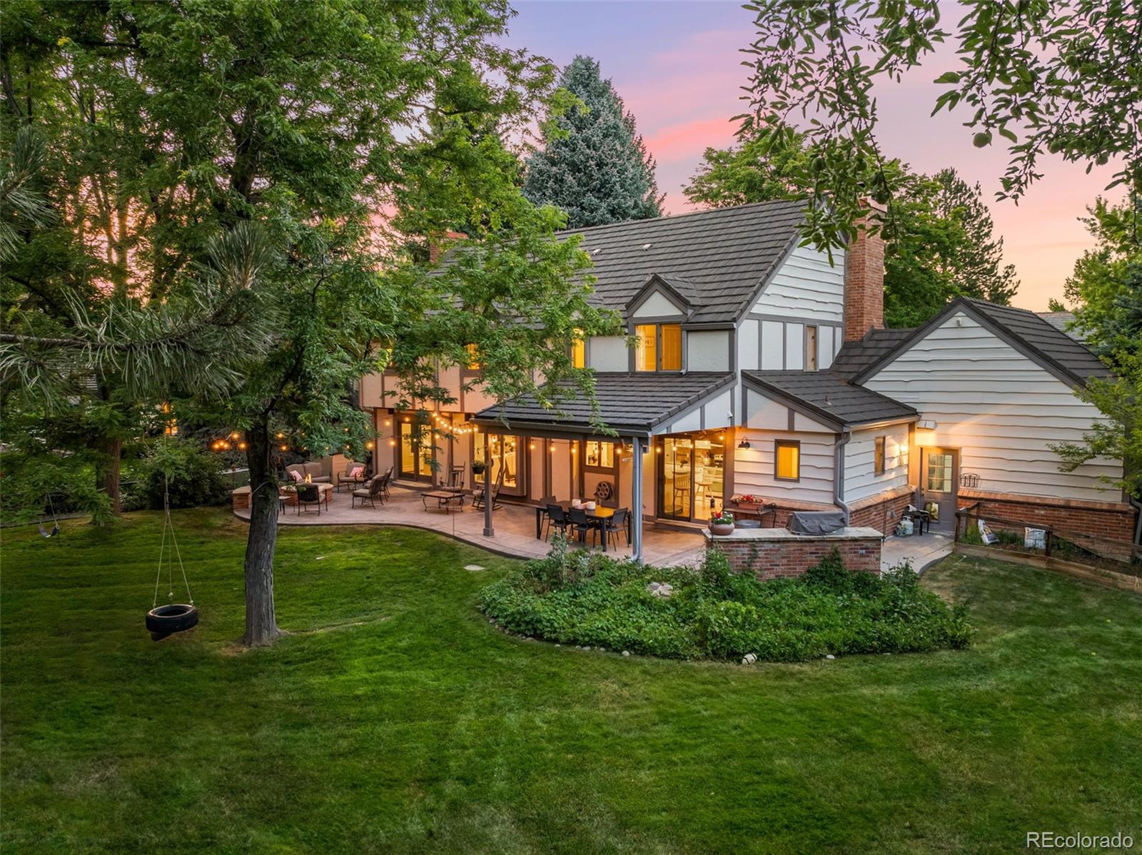 5977 S Zenobia Court