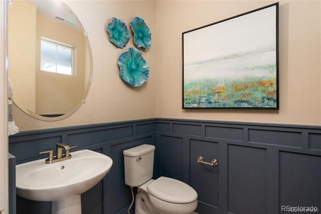 5762 S Addison Way Unit: C
