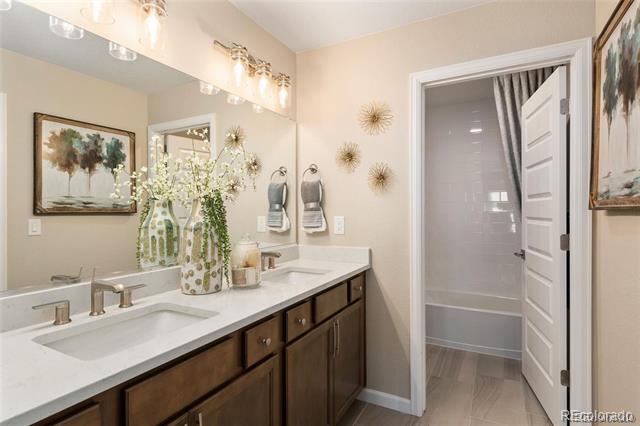 5762 S Addison Way Unit: C