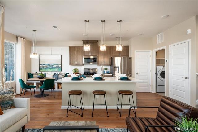 5762 S Addison Way Unit: C