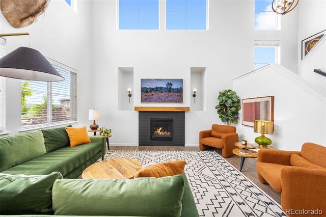9567 Juniper Way