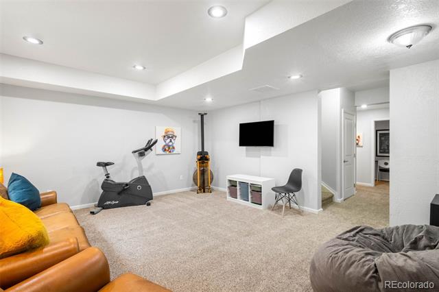 9567 Juniper Way