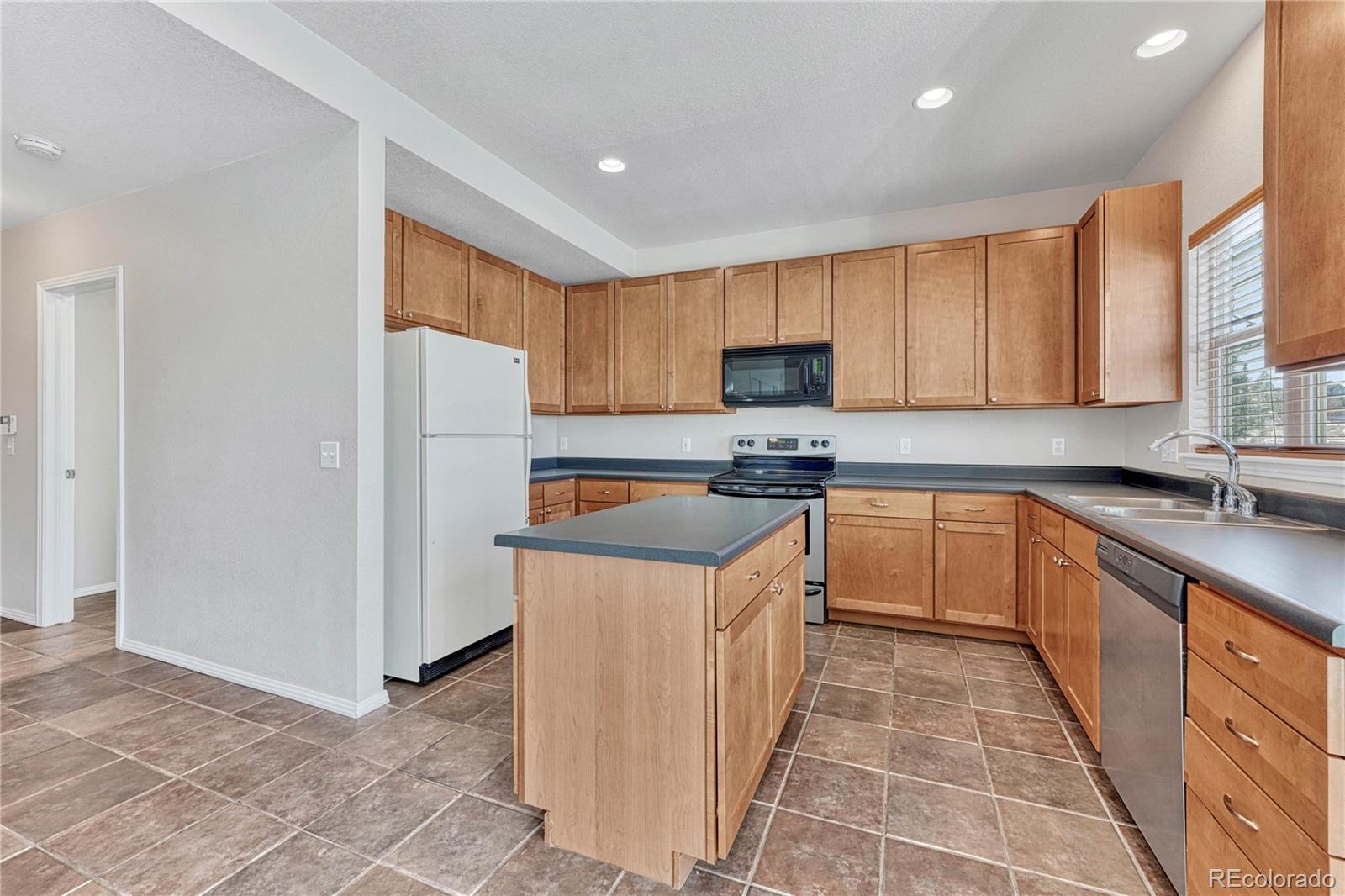 4836 Sunridge Terrace Drive