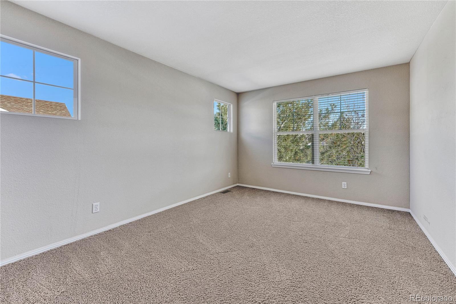 4836 Sunridge Terrace Drive