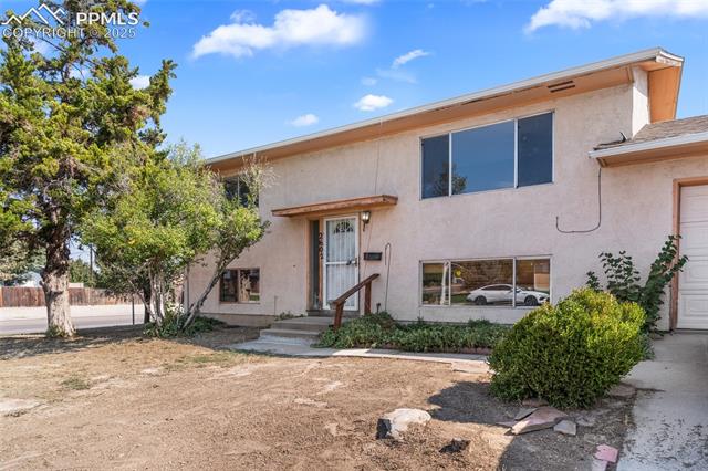 2602 Ridgewood Lane