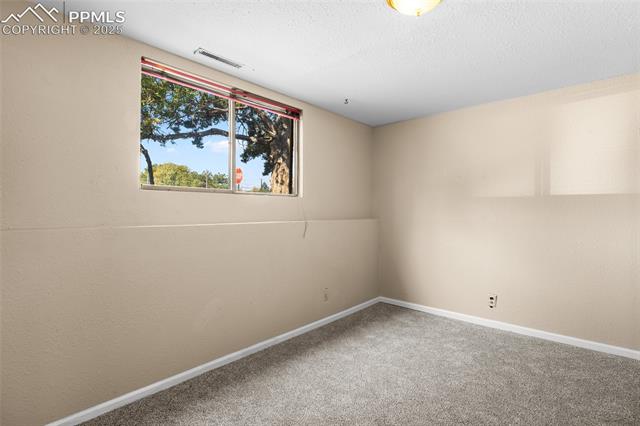 2602 Ridgewood Lane