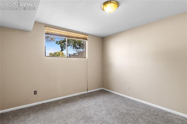 2602 Ridgewood Lane