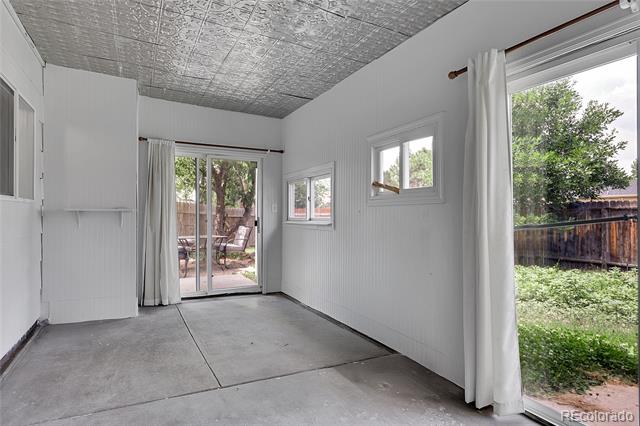 3510 Sydney Terrace