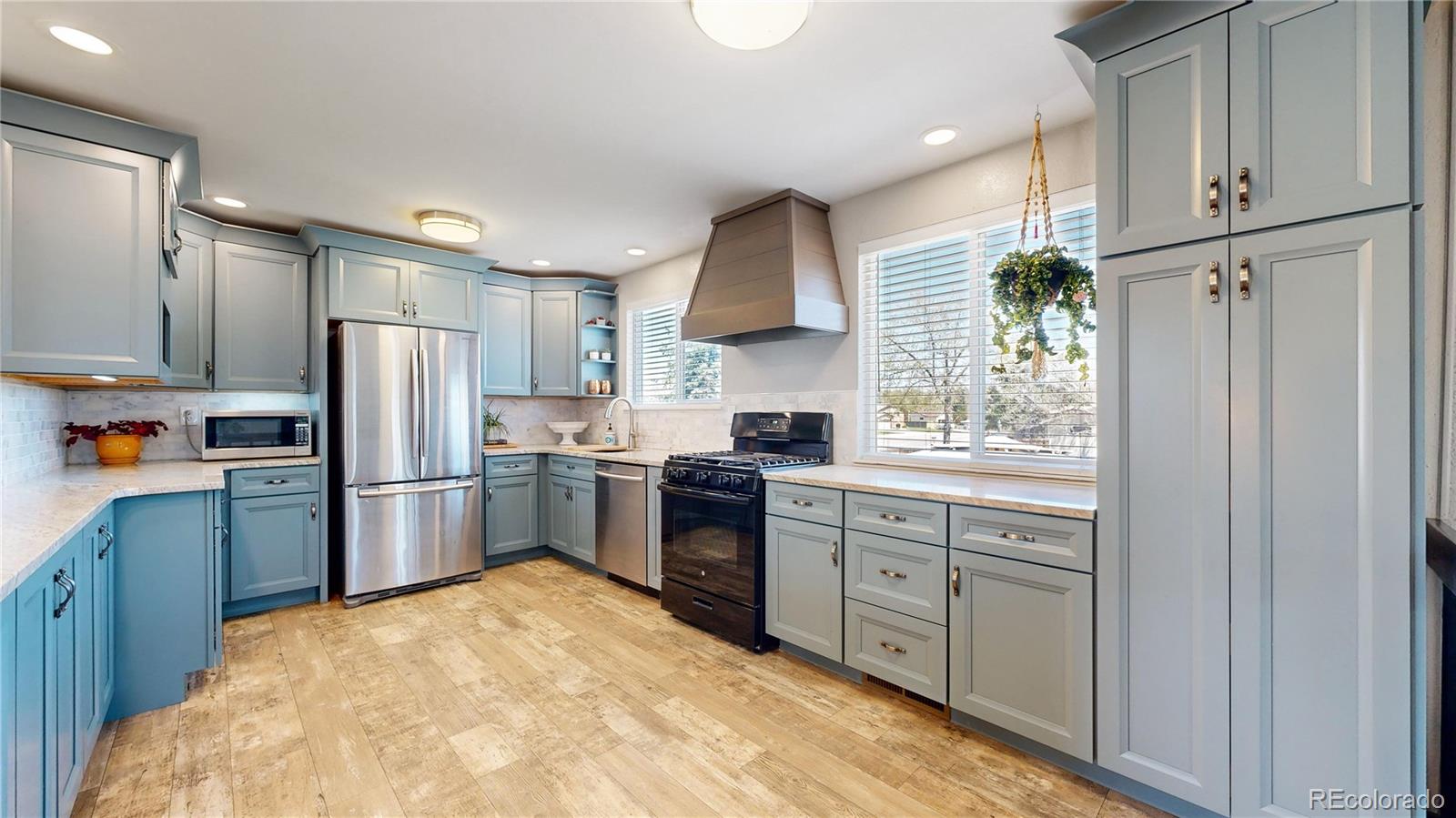 7078 Van Gordon Court