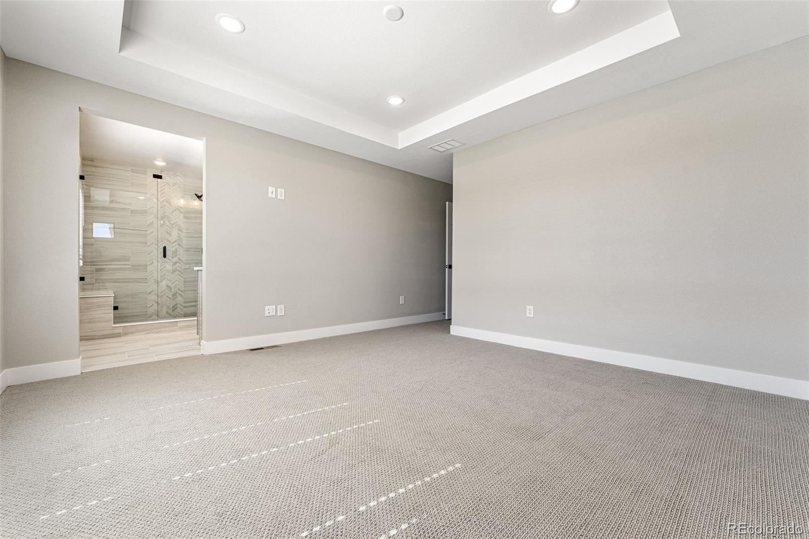 2068 S Holly Street Unit: 6