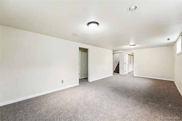 1222 De Reamer Circle