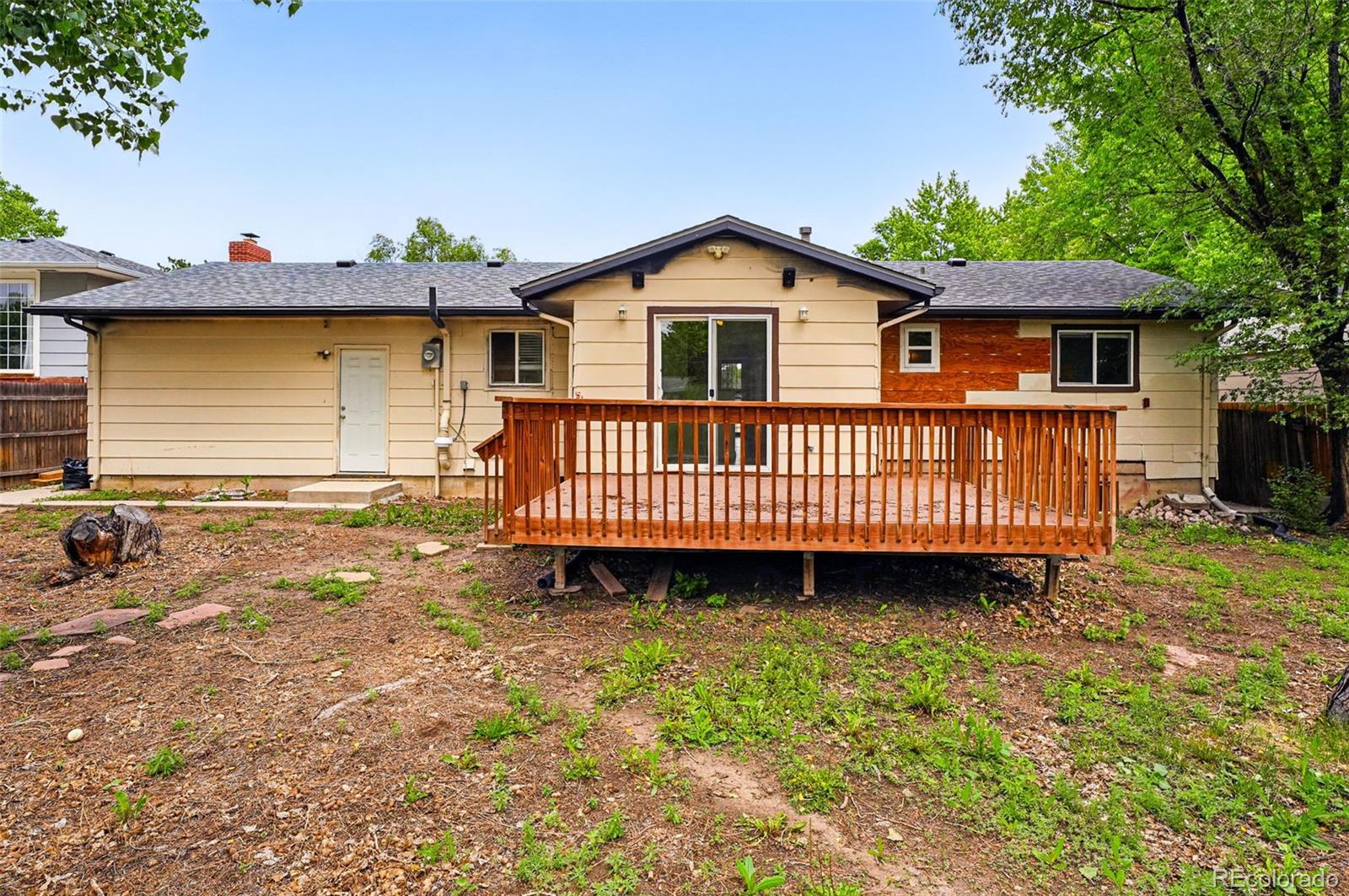 1222 De Reamer Circle