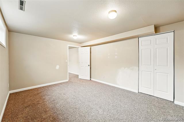 1222 De Reamer Circle