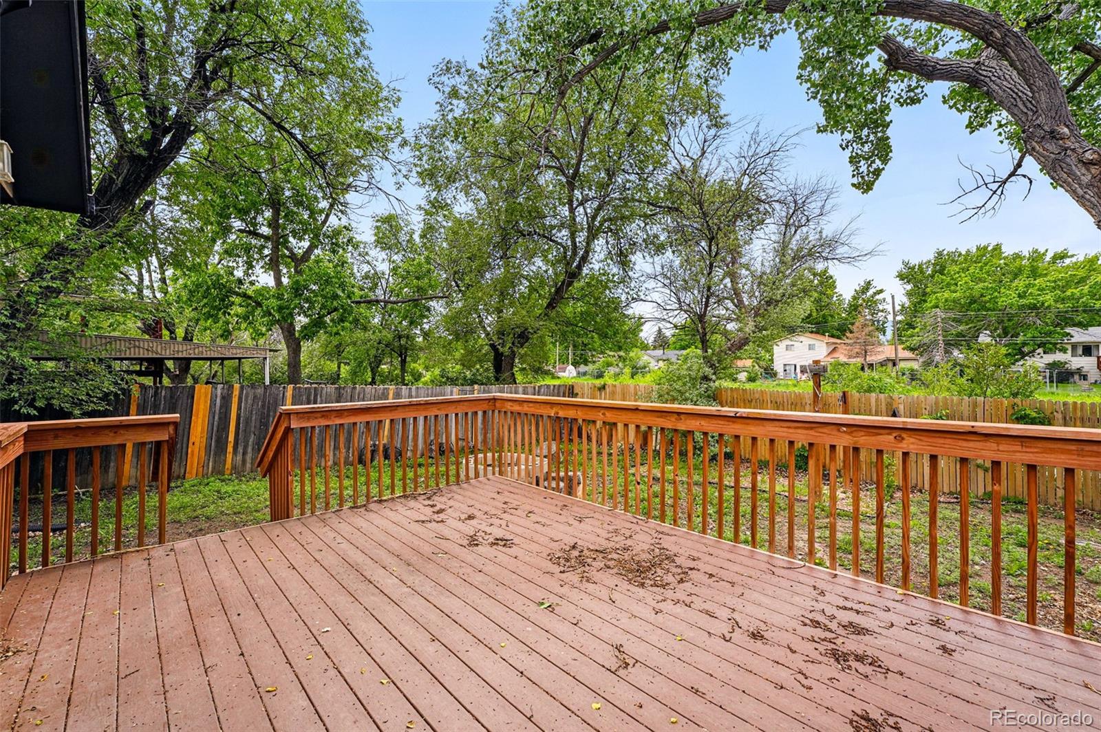 1222 De Reamer Circle