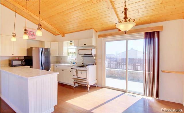 250 W Baldwyn Drive