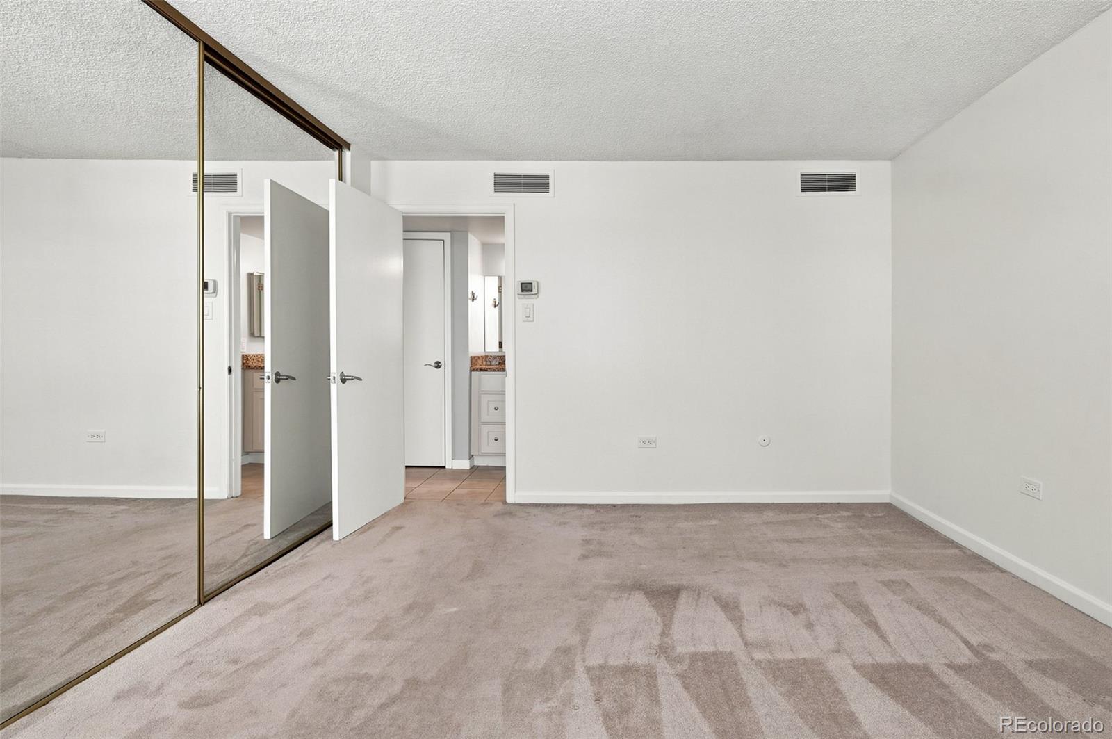 1020 15th Street Unit: 33G