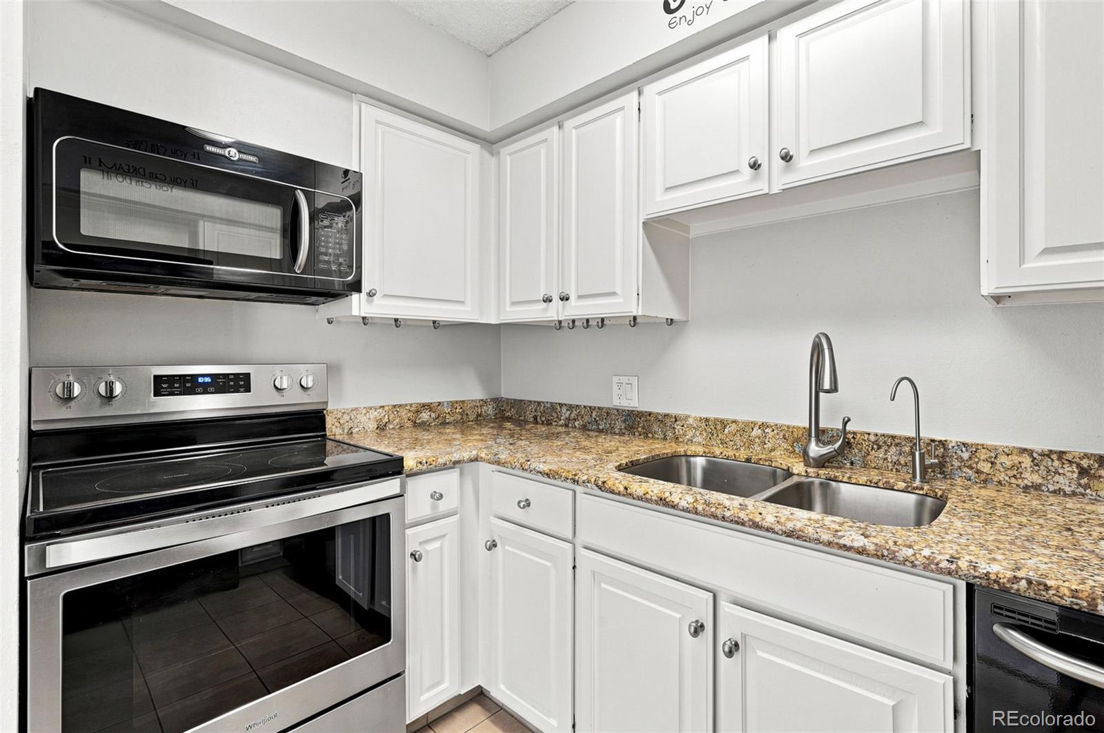 1020 15th Street Unit: 33G
