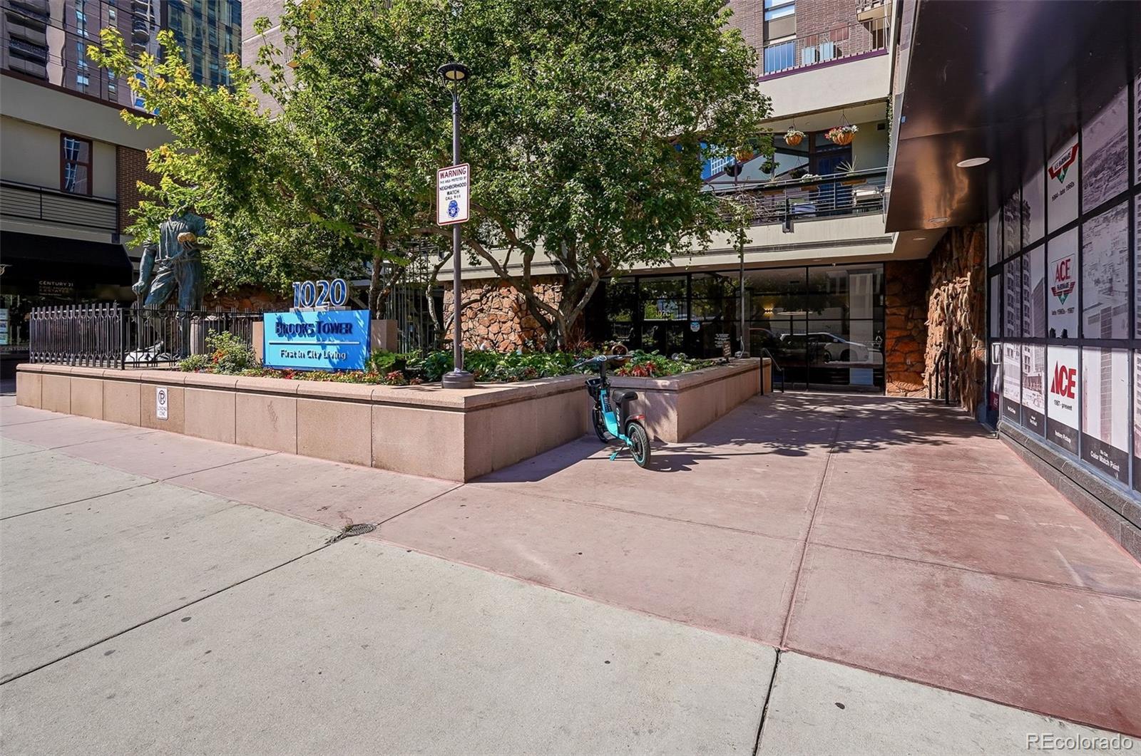 1020 15th Street Unit: 33G