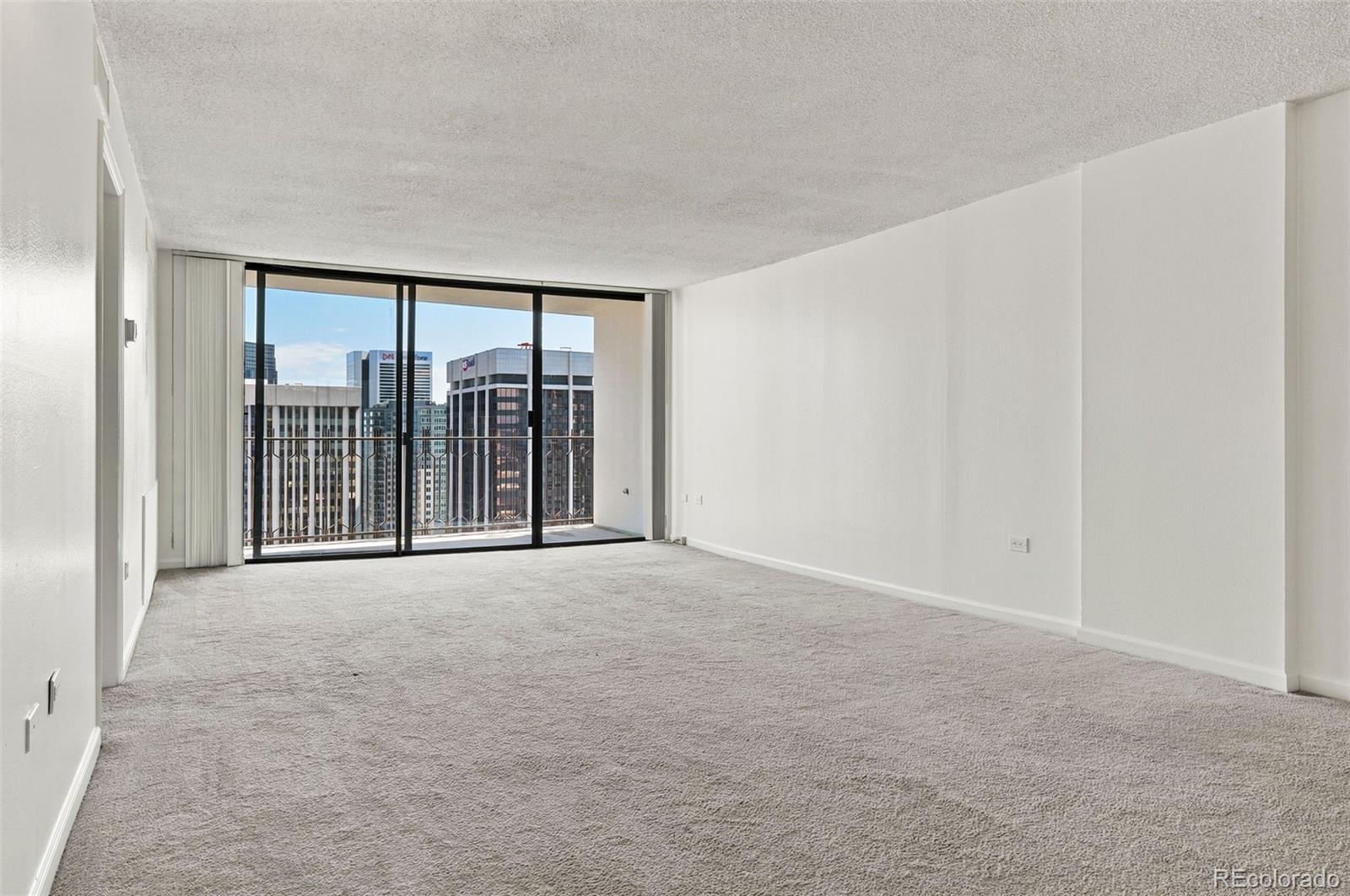 1020 15th Street Unit: 33G